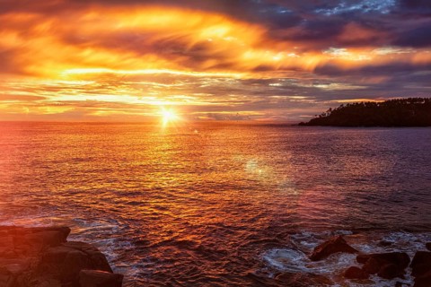 Beach resort vacation holidays background, tropical ocean sunset with dramatic sky. Mirissa, Sri