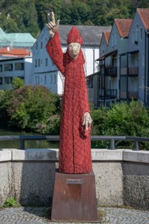 Bishop on the Spitalbrücke, artwork by Eichstätt sculptor Wieland Graf, Eichstätt, Upper Bavaria,