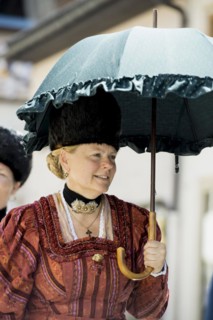 Traditional traditional costume parade, Garmisch-Partenkirchen, Werdenfelser Land, Upper Bavaria,
