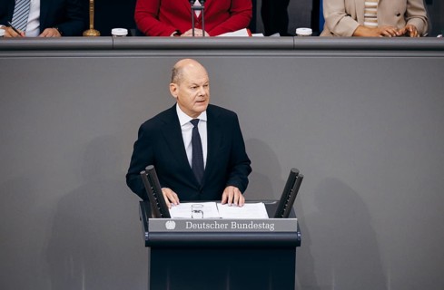 Federal Chancellor Olaf Scholz, (SPD), recorded during a government statement in the German