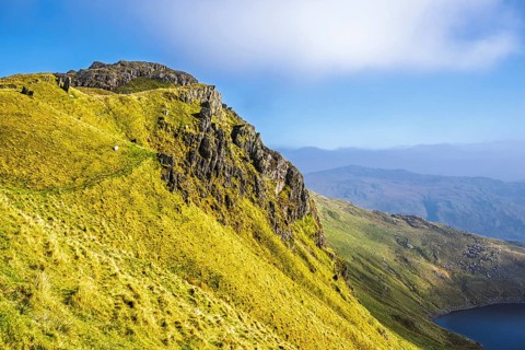 Pyg Track over Llyn Llydaw lake, Pen-y-Pass, mountain pass, Snowdonia, Gwynedd, north-west Wales,