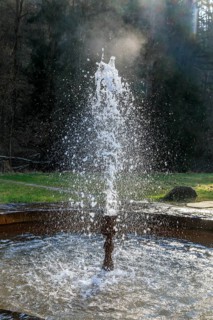 Neumühle thermal spring with a constant water temperature of 25 degrees Celsius, Geilsdorf,