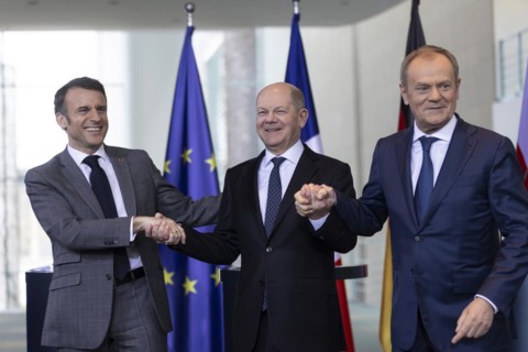 Olaf Scholz (SPD), Federal Chancellor, Emmanuel Macron, President of France, Donald Tusk, Prime