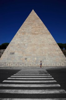 Cestius Pyramid, Pyramid of Caius Cestius, Piramide Cestia, Piramide di Caio Cestio, Tomb of the