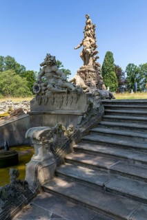 Park side of the castle and staircase at the cascade with Hercules group by Ferdinand Tietz, castle