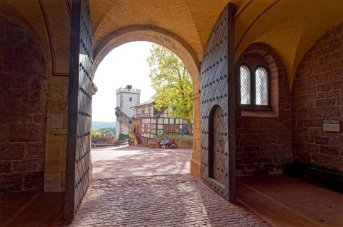 Tor tor and castle courtyard at Wartburg Castle. The castle near Eisenach, in the north-western