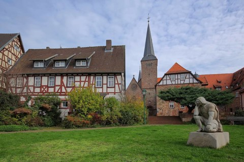 Memorial to Imperial Knight Ulrich von Hutten and former Benedictine monastery, half-timbered