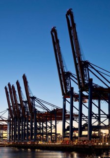 Container Terminal Burchardkai, abbreviated CTB, HHLA's largest terminal in the Port of Hamburg in