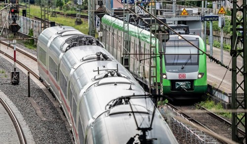 ICE 4 train, S-Bahn train, on the line between Bochum and Dortmund, near Dortmund-Marten,
