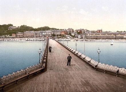 Sandown vom Pier, Isle of Wight, England / Sandown from pier, England, Historic, digitally restored
