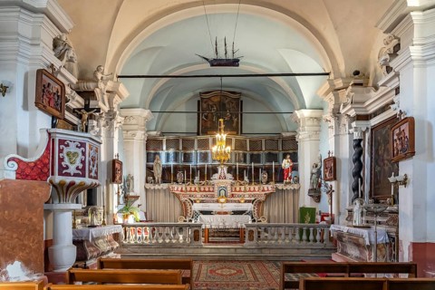 Altar of the church Eglise de l'Annonciation in the village of Sant'Antonino in Balagne, Corsica,