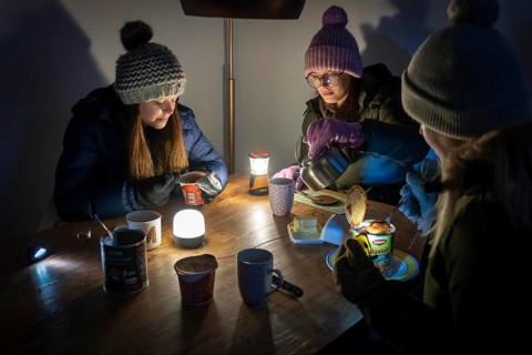 Symbolic blackout, extensive, prolonged power failure, in private surroundings, without