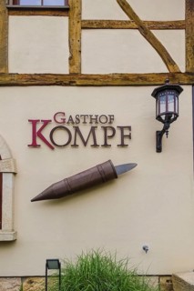 Gasthof Kompf, Swabian inn, restaurant, lettering, letters, facade, half-timbered house, tradition,