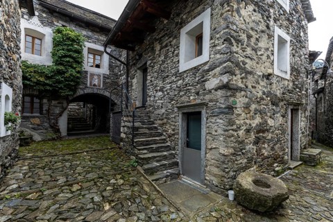 Typical Ticino stone houses in the mountain village of Bordei, Centovalli, Canton Ticino,