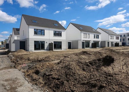 Castrop-Rauxel, North Rhine-Westphalia, Germany, Housing development in the Ruhr region. New-build