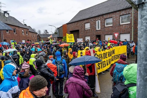 Demonstration against the demolition of the lignite village of Lützerath, from the village of
