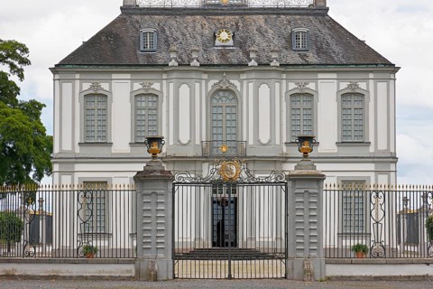 Falkenlust Hunting Lodge, east façade, UNESCO World Heritage Site, Brühl, North Rhine-Westphalia,