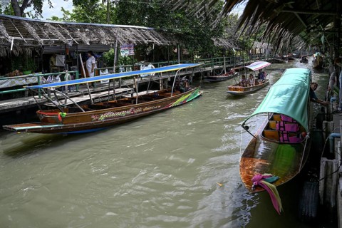 Excursion boats on a canal, Taling Chan, Bangkok, Thailand