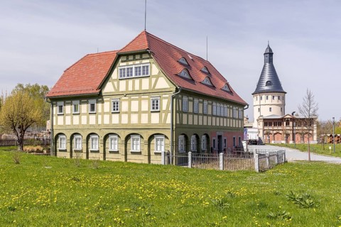 Umgebindehaus, fire station and water tower of the C.G. Hoffmann coloured weaving and dyeing mill,