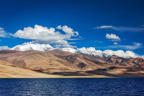 Himalayan lake Tso Moriri Tsomoriri Wetland Conservation Reserve, Korzok, Changthang area, Ladakh,