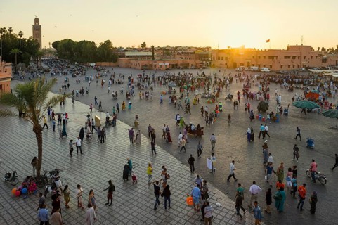 Place Djemma el-Fna, Gauklerplatz, UNESCO World Heritage Site, sunset, Marrakech, Morocco