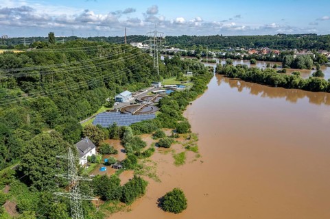 Flood on the Ruhr, after long periods of heavy rainfall, the river left its bed and flooded the