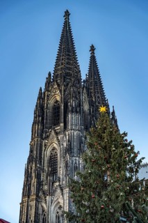 Christmas tree at Cologne Cathedral in Cologne, North Rhine-Westphalia, Germany