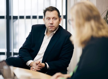 Lars Klingbeil, Bundesvorsitzender der SPD, aufgenommen im Rahmen eines Interview mit dem RND in