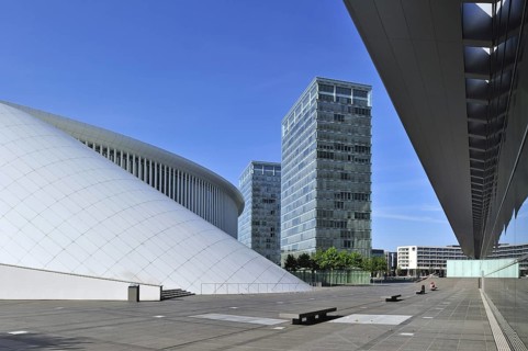 Office buildings of the European Parliament and the Grande-Duchesse Joséphine-Charlotte Concert
