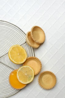 Lemon tartlet and pre-made tartlet base, tartelette, lemon