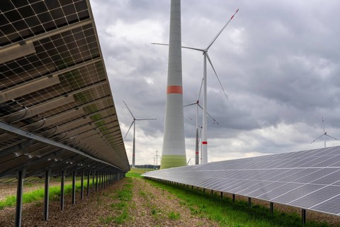 Wind farm and large-scale photovoltaic system, north-east of Bad Wünnenberg, near the village of