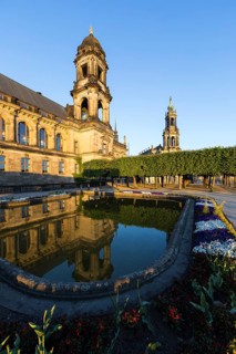Brühl's Terrace, Ständehaus reflected in a water basin, Hofkirche, Dresden, Saxony, Germany