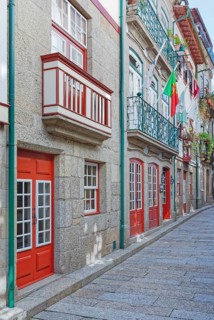 Old town street, Praca de Santiago, Guimaraes, Minho Region, Portugal