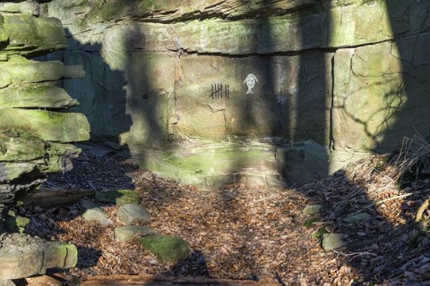 Graffitti at a rock shelter, atmospheric rock arts, looks like signs of Cannibalism, Wülmersen,