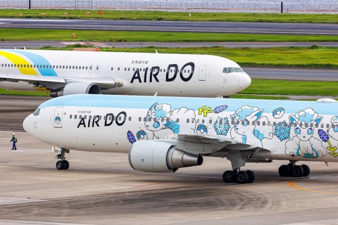 Boeing 767-300ER aircraft of Air Do with the registration JA607A and the Pokemon Rokon Jet special