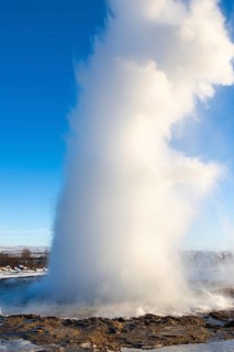 Strokkur, Gysir erupting, snow, winter, Haukadalur Valley, Golden Circle, Iceland, Scandinavia