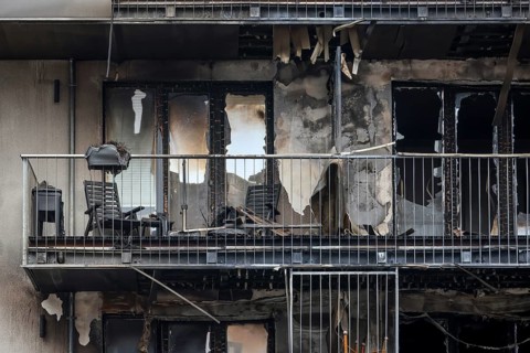 Essen, North Rhine-Westphalia, Germany, major fire in Essen's Weststadt district. The ruins of the