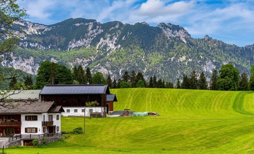 Farmhouses and farmsteads at the Götschenalm, Bichofswiesen, Bavaria, Germany