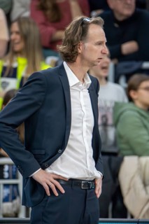 16.03.2024: Head Coach Ingo Freyer (Academics Heidelberg) at his team's game against the Rostock