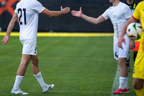 Players substitution during football match