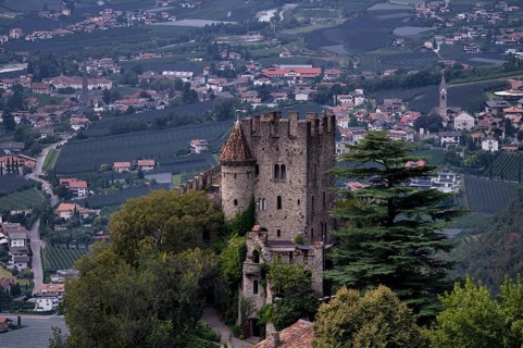 Brunnenburg Castle, Dorf Tyrol, Tirolo, South Tyrol, Autonomous Province of Bolzano, Italy