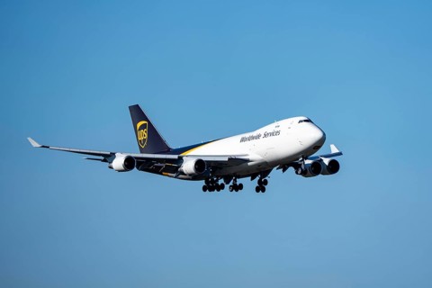 UPS cargo plane, Boeing 747-8F, jumbo jet, landing at Cologne-Bonn Airport, CGN, North