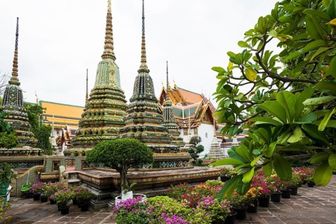 Wat Pho (Temple of the Reclining Buddha), Bangkok, Thailand