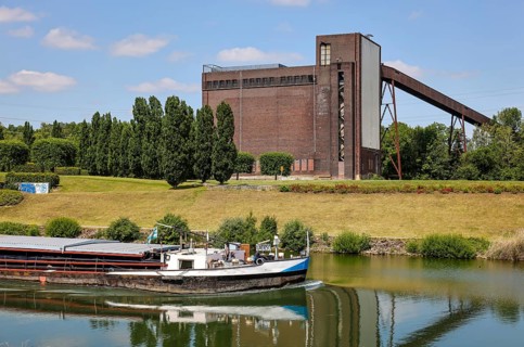 30.07.2022, Gelsenkirchen, North Rhine-Westphalia, Germany, Nordsternpark, here with the building