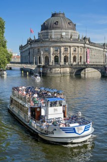 Bodemuseum, Spree, Museum Island, Mitte, Berlin, Germany
