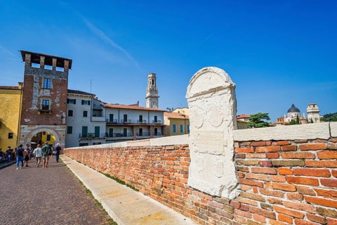 Ponte Pietra, Verona, Veneto, Italy