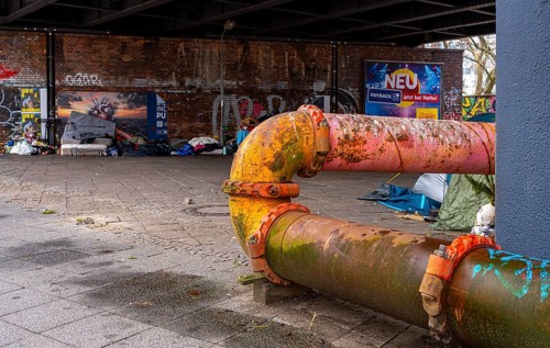 Waste and rubbish collection point, homeless people under the Jannowitzbrücke, Berlin, Germany