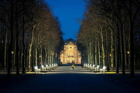 The light benches by artist Stefan Sous in the Hofgarten, entitled UV-A UV-B, 14 completely