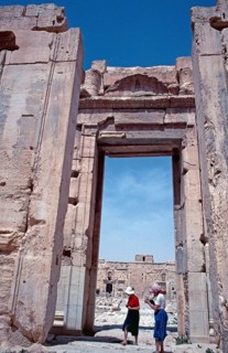 Entrance portal, Beltempel, Palmyra, Tadmor, Syria, May 1987, vintage, retro, old, historical