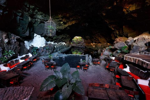 Restaurant, underground lake, art and cultural centre, event venue Jameos del Agua, lava tube,